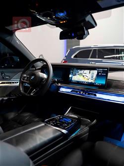 بي ام دبليو الفئة 7